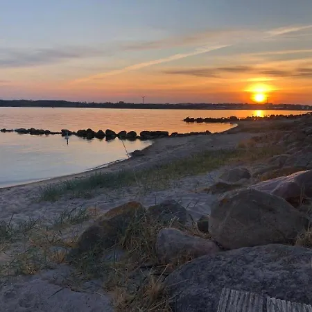 Ostseecamp Luebecker Bucht Seerose شاربوتس